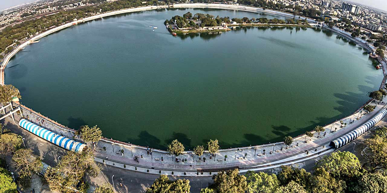 kankaria-lake-img